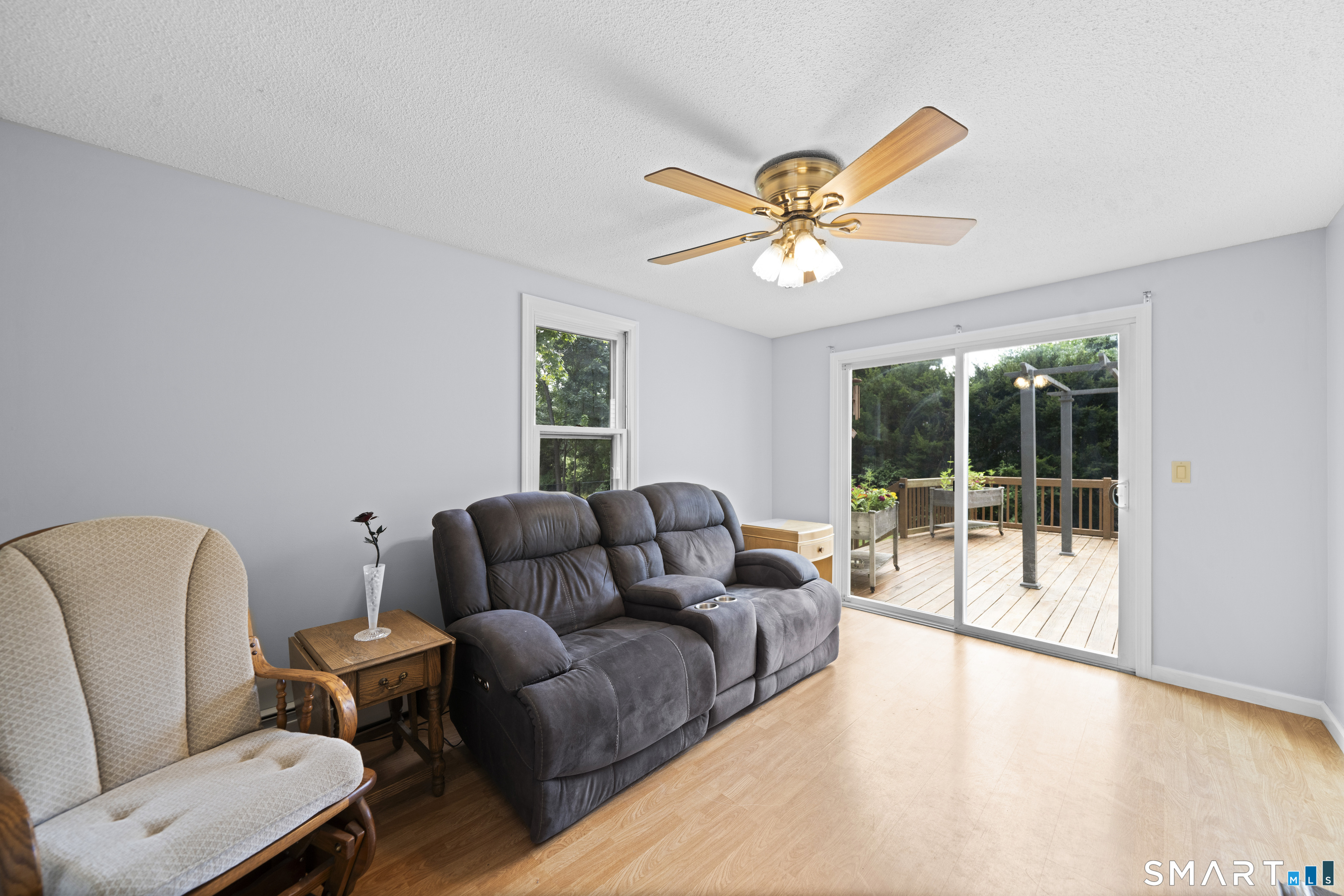 22 Cleveland Street Enfield CT 06082