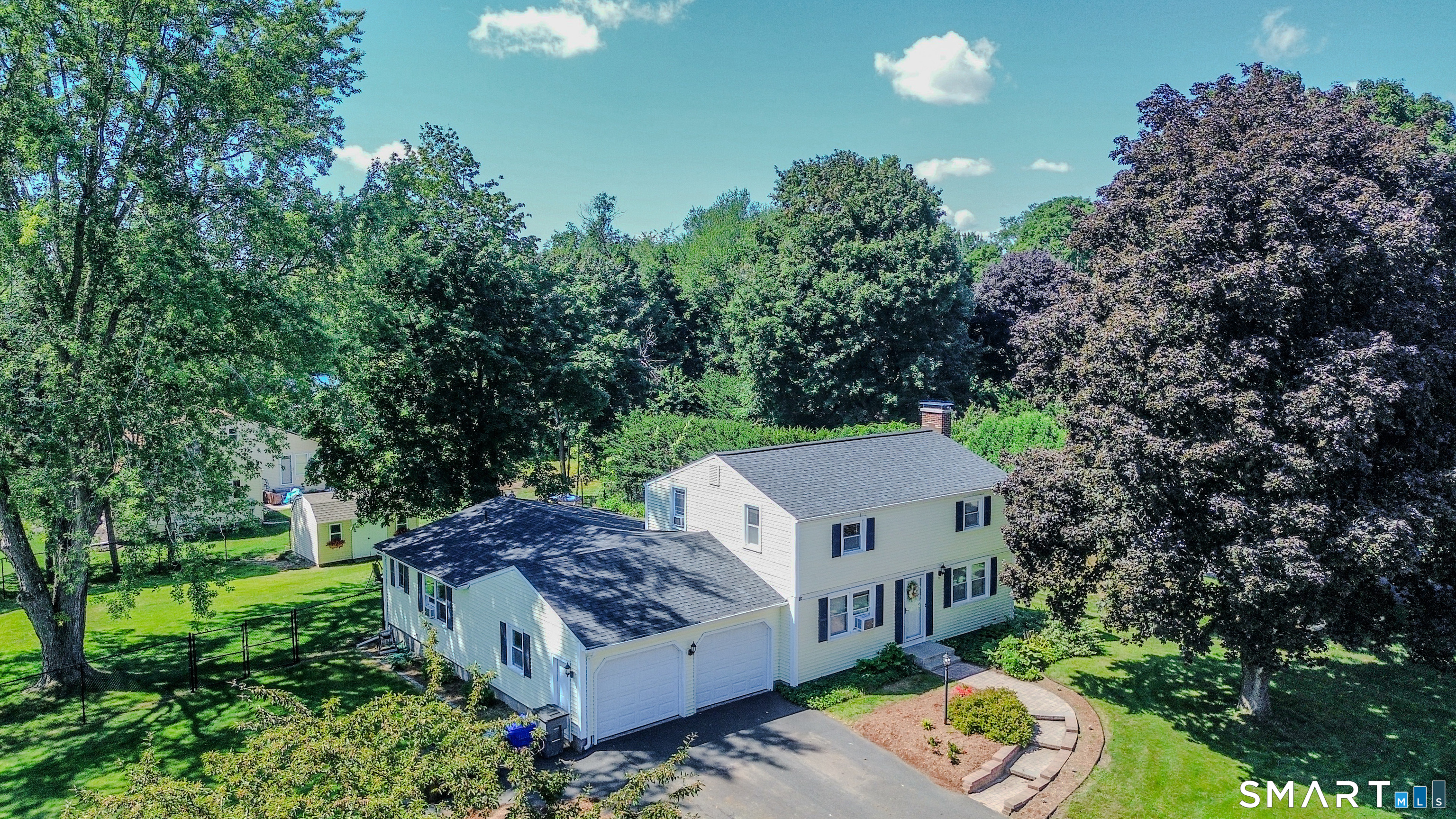 22 Cleveland Street Enfield CT 06082