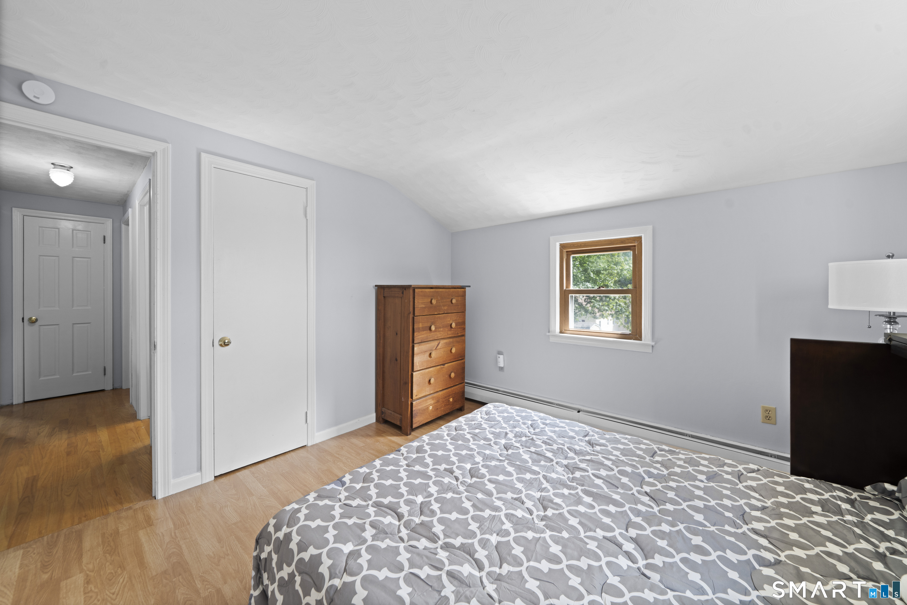22 Cleveland Street Enfield CT 06082