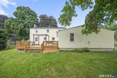 22 Cleveland Street Enfield CT 06082