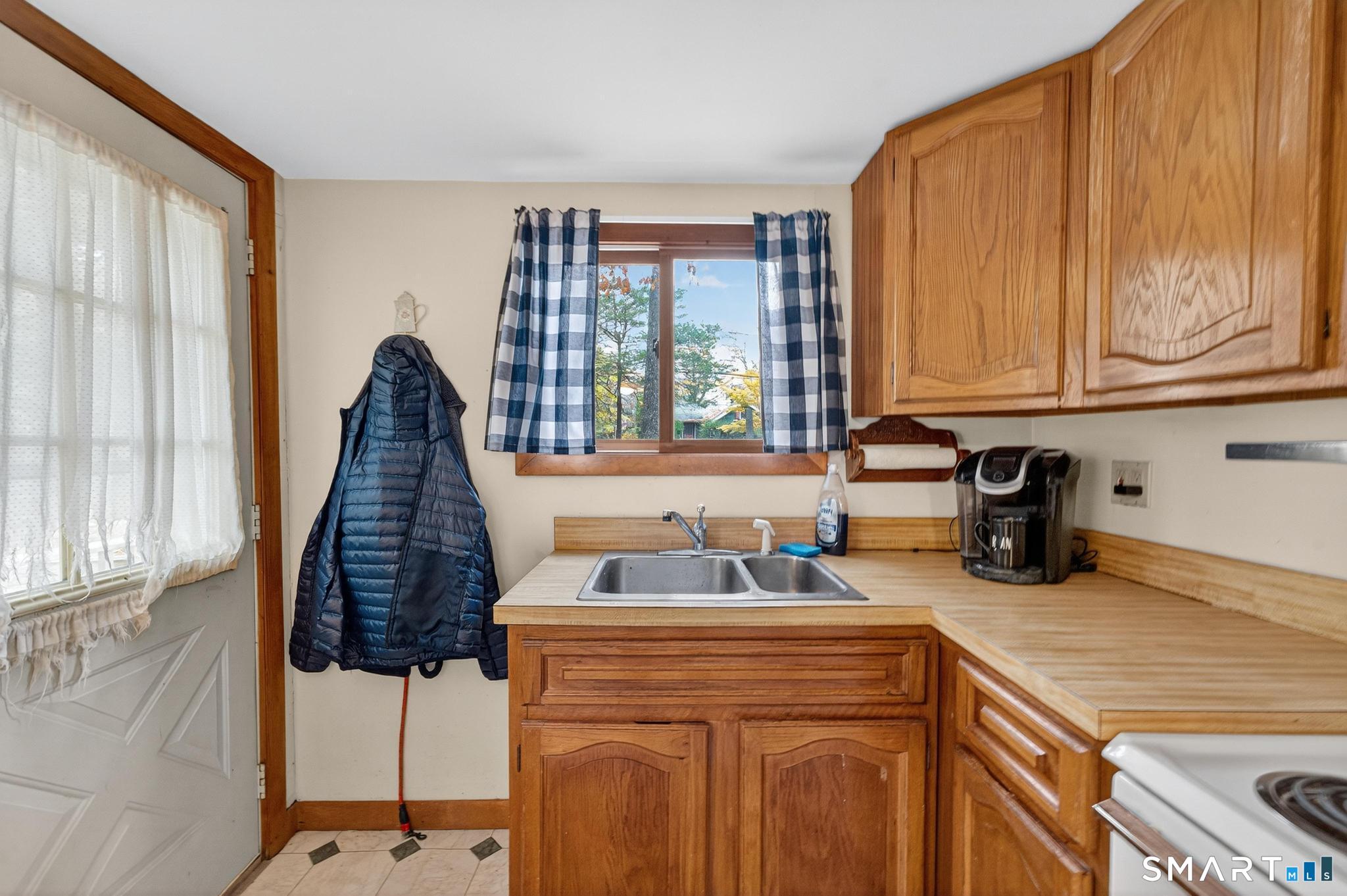 15 Hazen Street Chester CT 06412