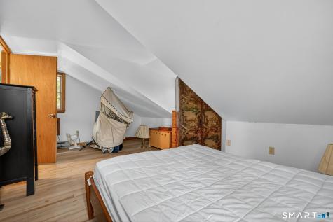 15 Hazen Street Chester CT 06412