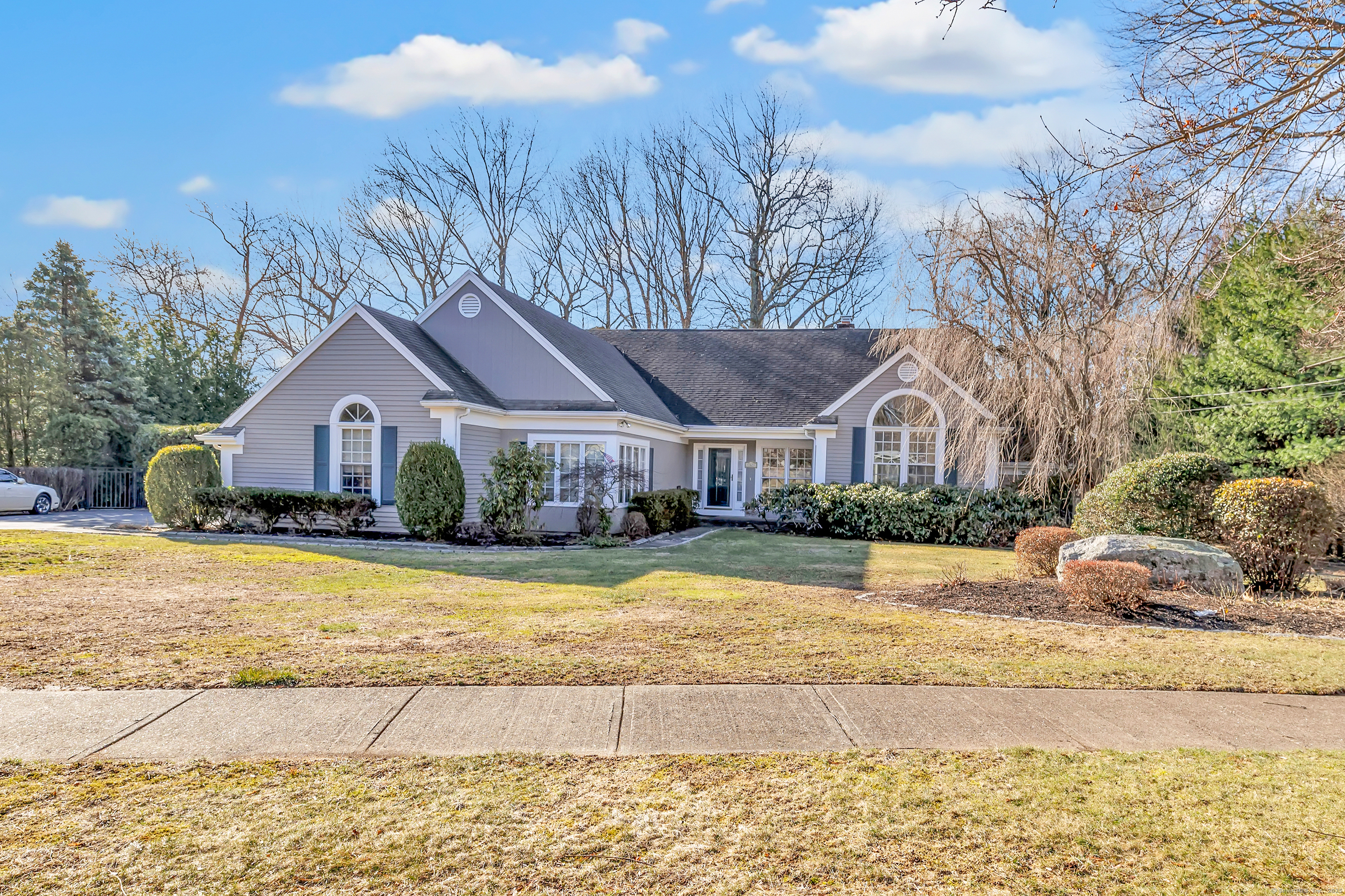 165 North Pasture Lane Stratford CT 06614
