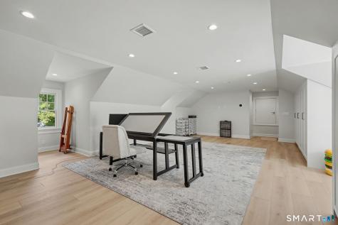 443 Brambley Hedge Circle Fairfield CT 06824