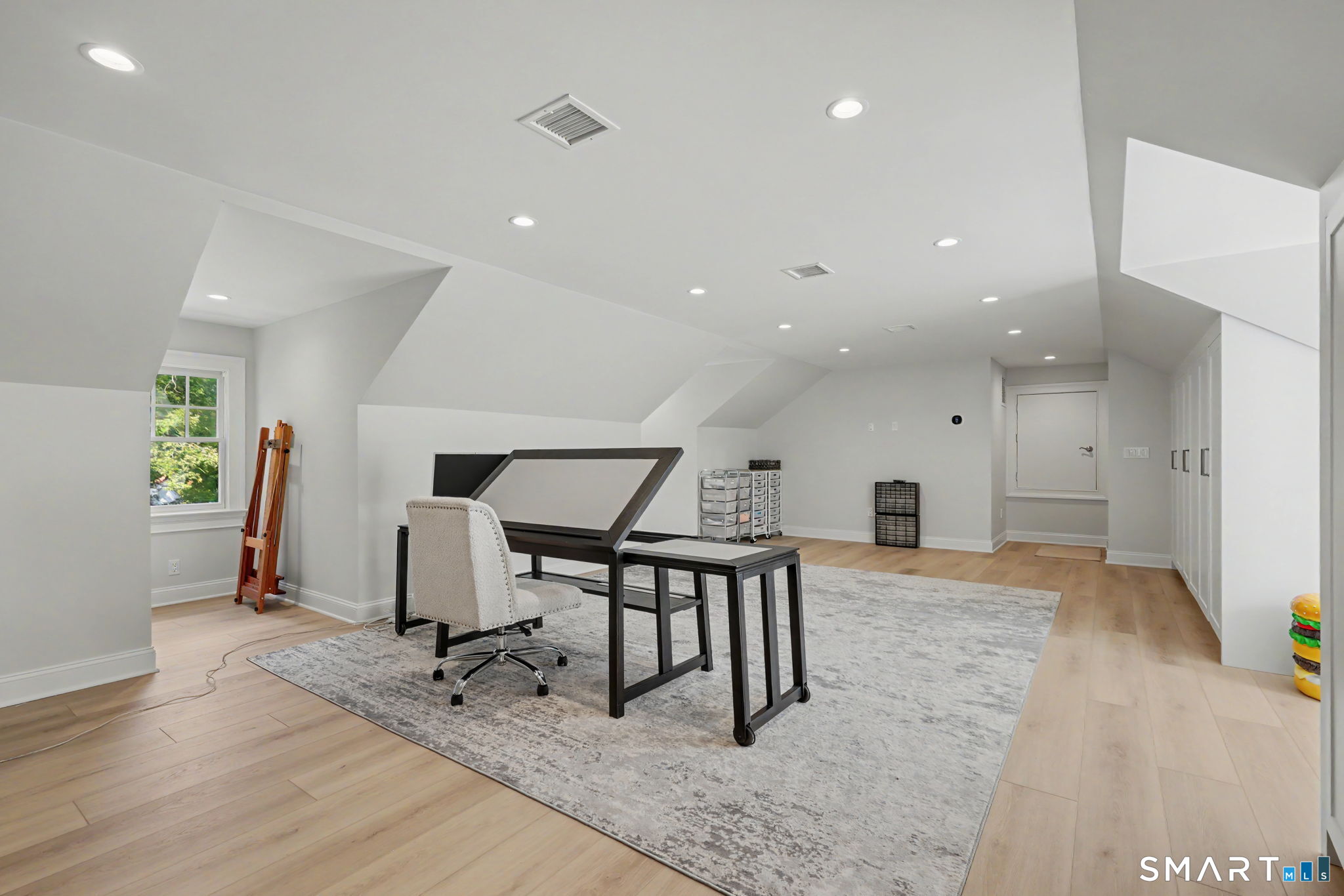 443 Brambley Hedge Circle Fairfield CT 06824