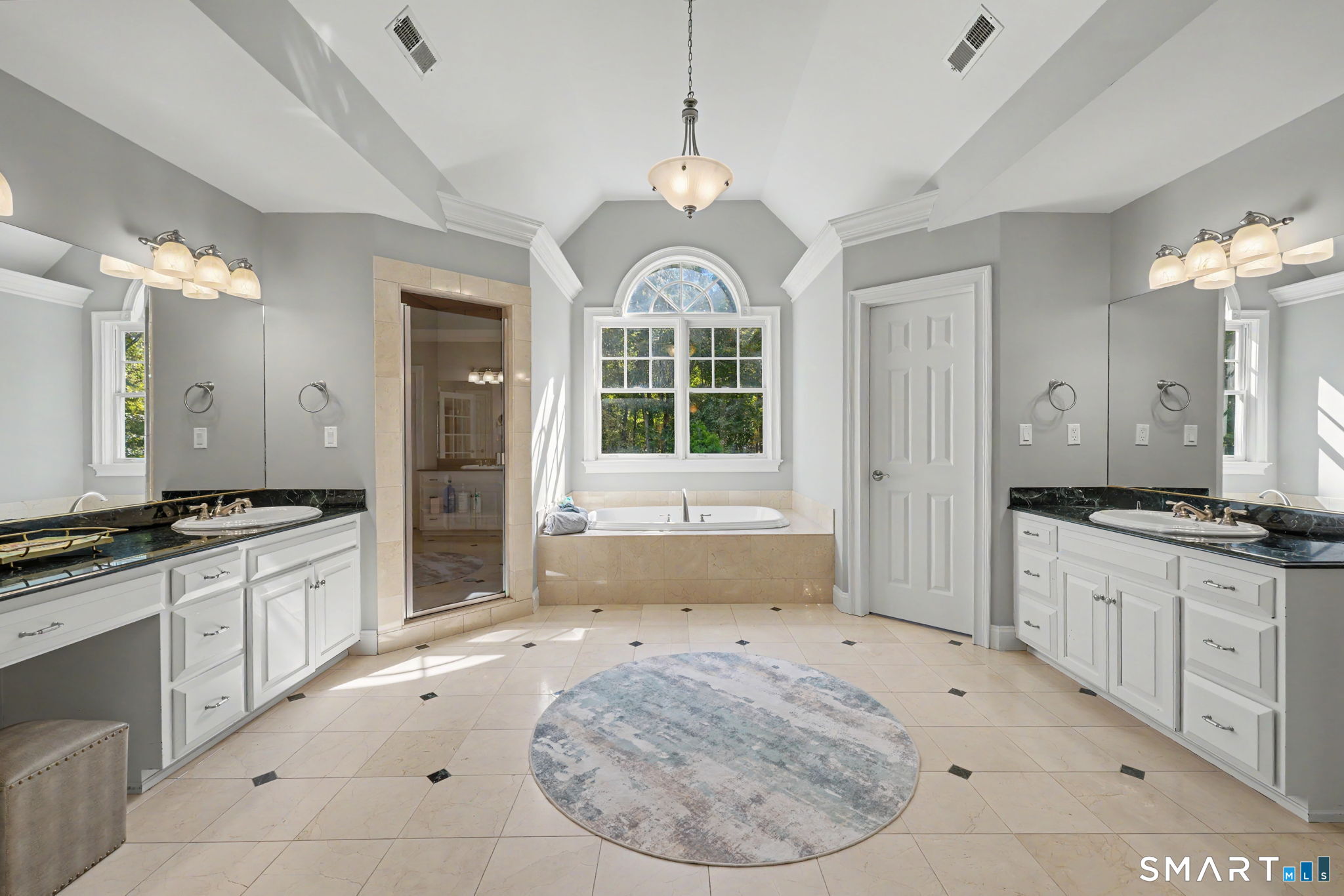 443 Brambley Hedge Circle Fairfield CT 06824