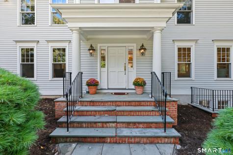 443 Brambley Hedge Circle Fairfield CT 06824