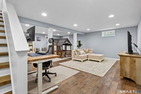 139 Craigemore Circle Avon CT 06001