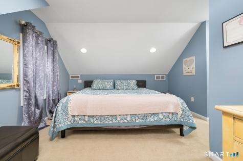 16 Raymond Place Cromwell CT 06416