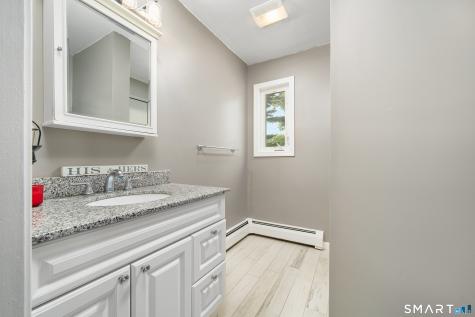 16 Raymond Place Cromwell CT 06416