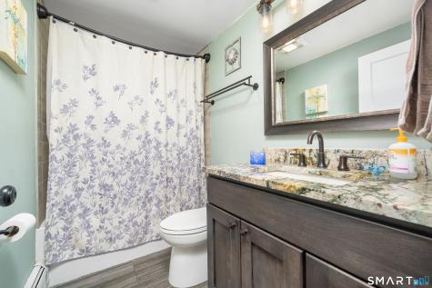 16 Raymond Place Cromwell CT 06416
