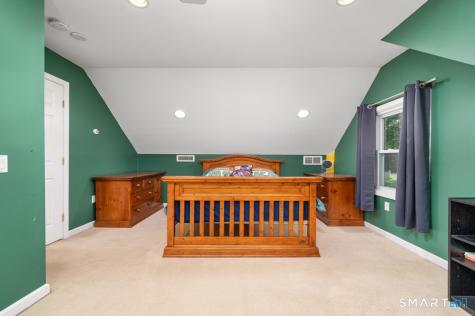 16 Raymond Place Cromwell CT 06416
