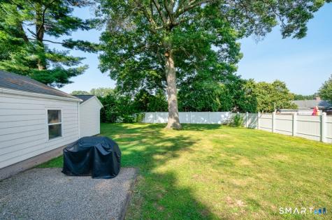 16 Raymond Place Cromwell CT 06416