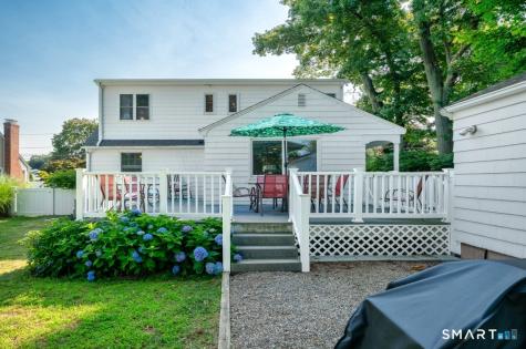 16 Raymond Place Cromwell CT 06416