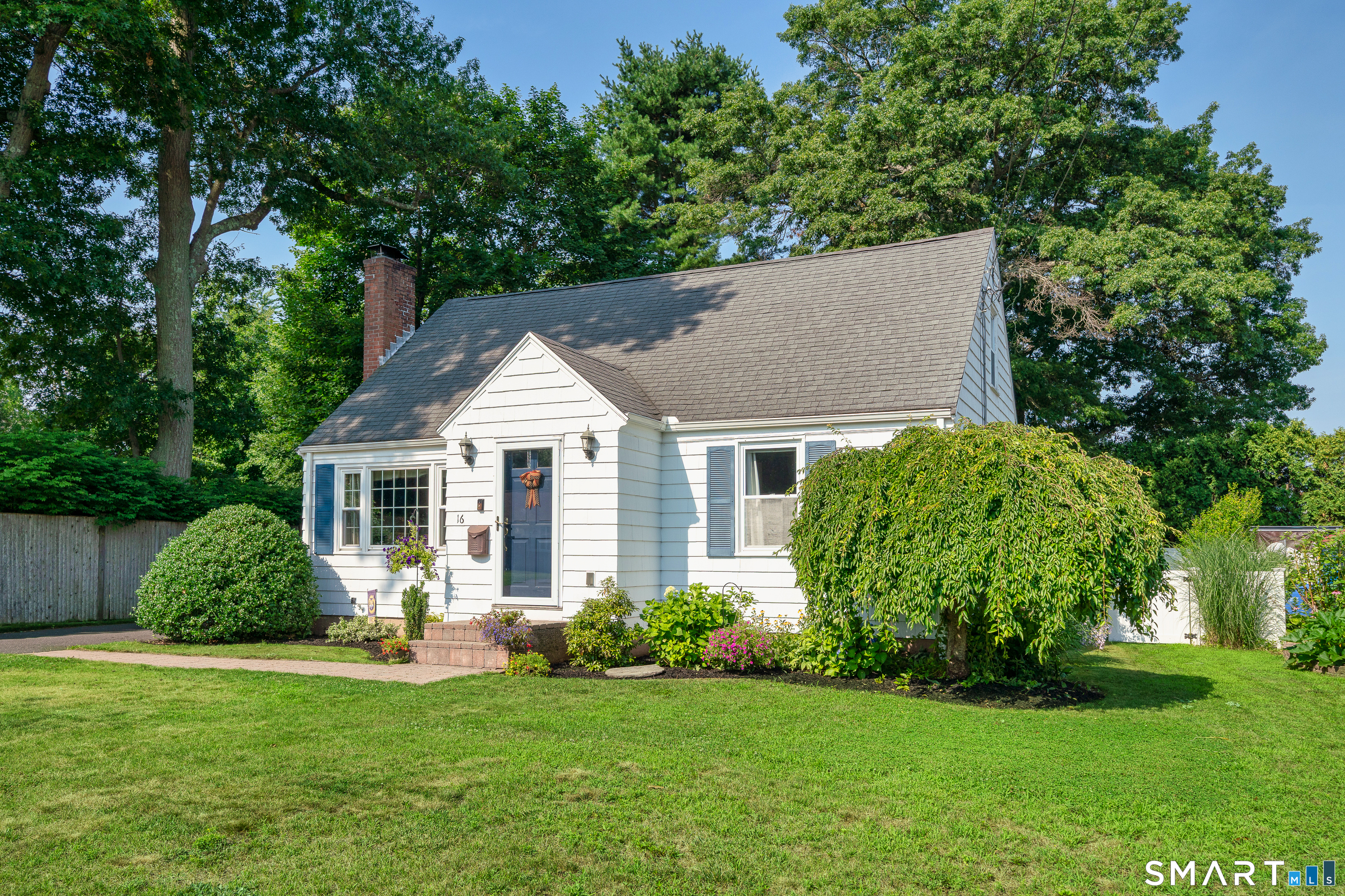 16 Raymond Place Cromwell CT 06416