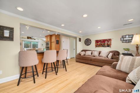 16 Raymond Place Cromwell CT 06416