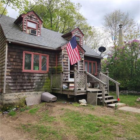 1021 High Street Killingly CT 06241