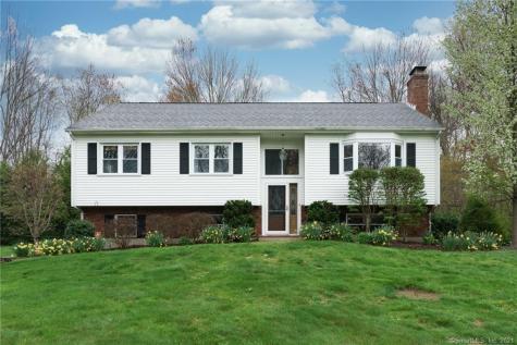 11 Sunset Road Bethlehem CT 06751
