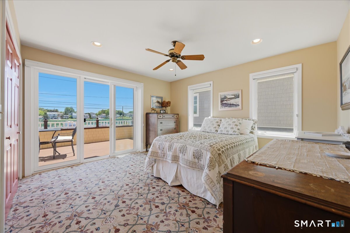 257 West Shore Avenue Groton CT 06340