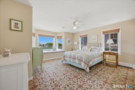 257 West Shore Avenue Groton CT 06340