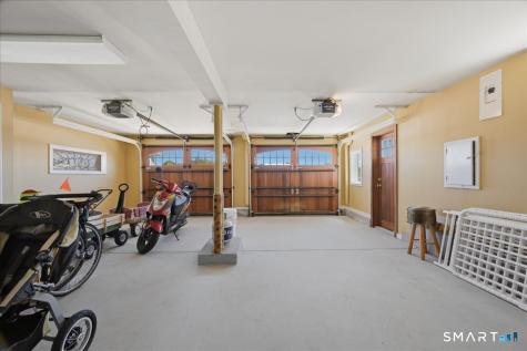 257 West Shore Avenue Groton CT 06340
