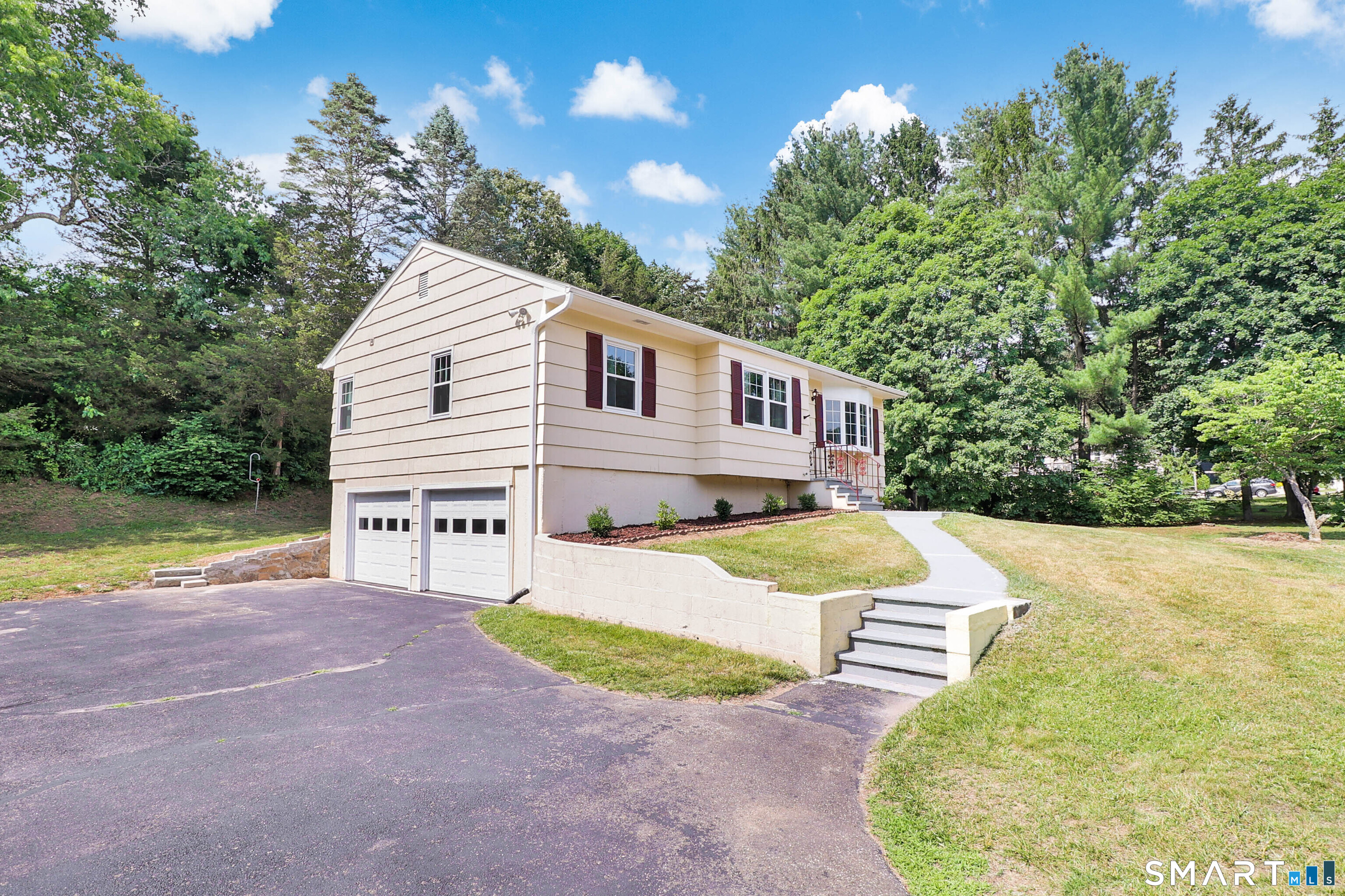 4 Cherry Heights Terrace Newtown CT 06482
