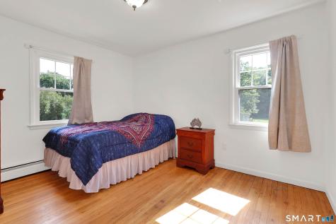 4 Cherry Heights Terrace Newtown CT 06482