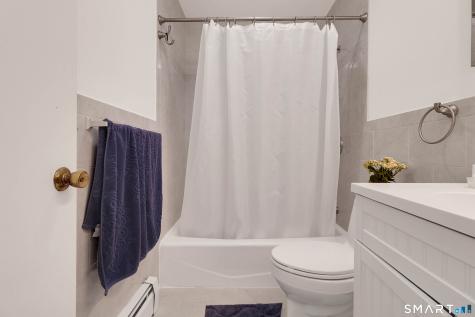4 Cherry Heights Terrace Newtown CT 06482