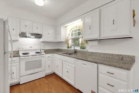 4 Cherry Heights Terrace Newtown CT 06482