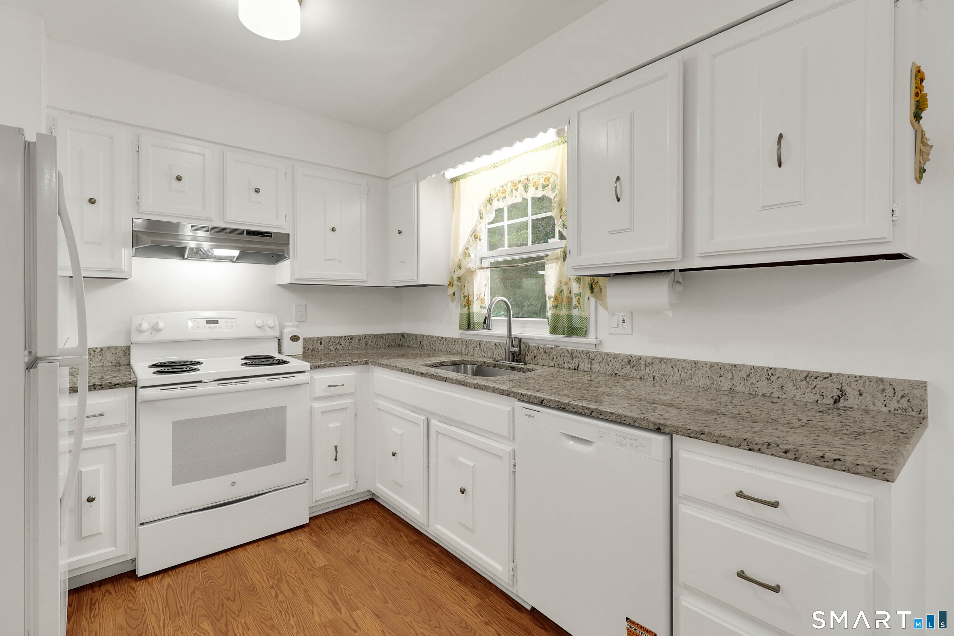 4 Cherry Heights Terrace Newtown CT 06482