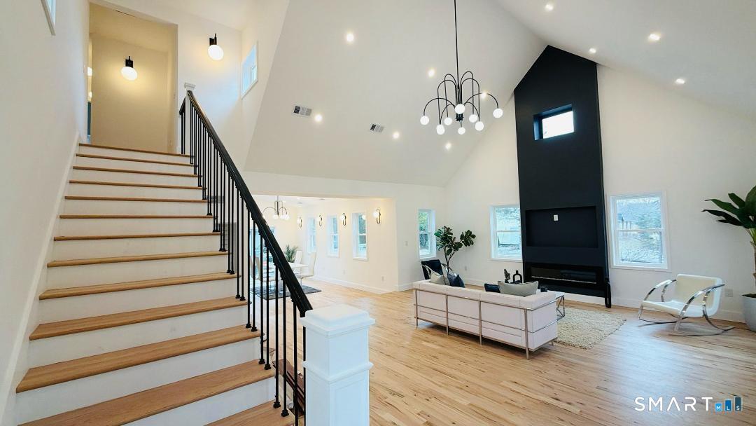 244 Cow Hill Road Clinton CT 06413