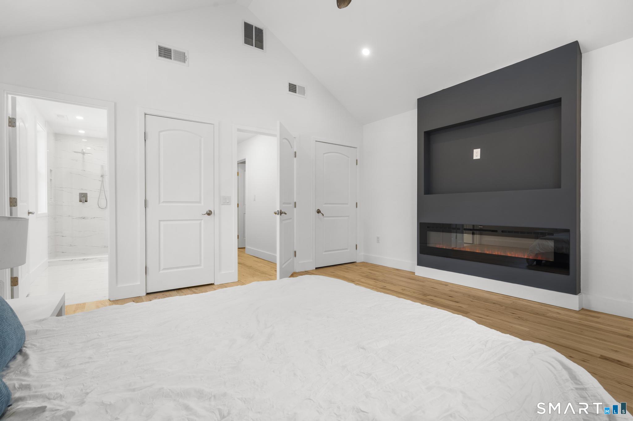 244 Cow Hill Road Clinton CT 06413