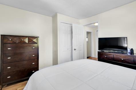 94 Larrabee Street East Hartford CT 06108