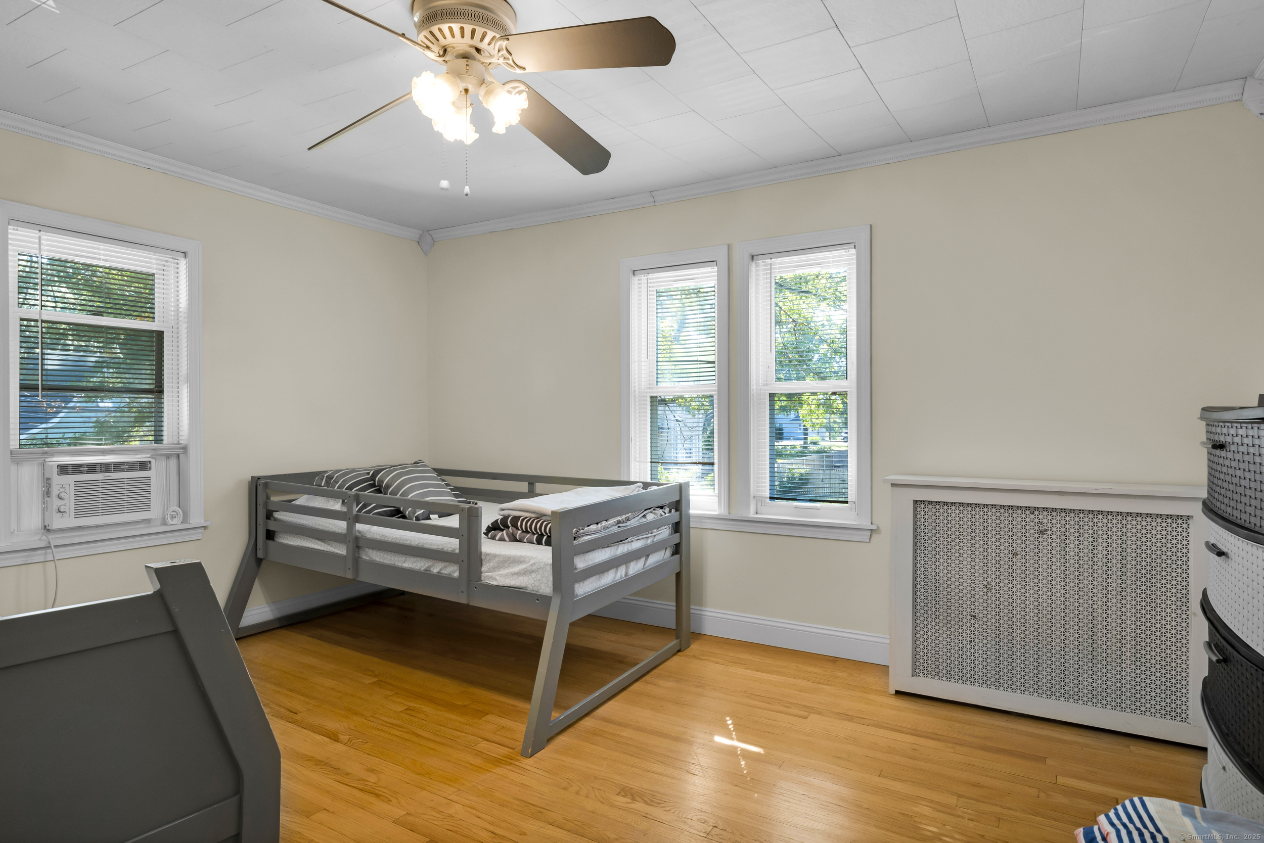 94 Larrabee Street East Hartford CT 06108