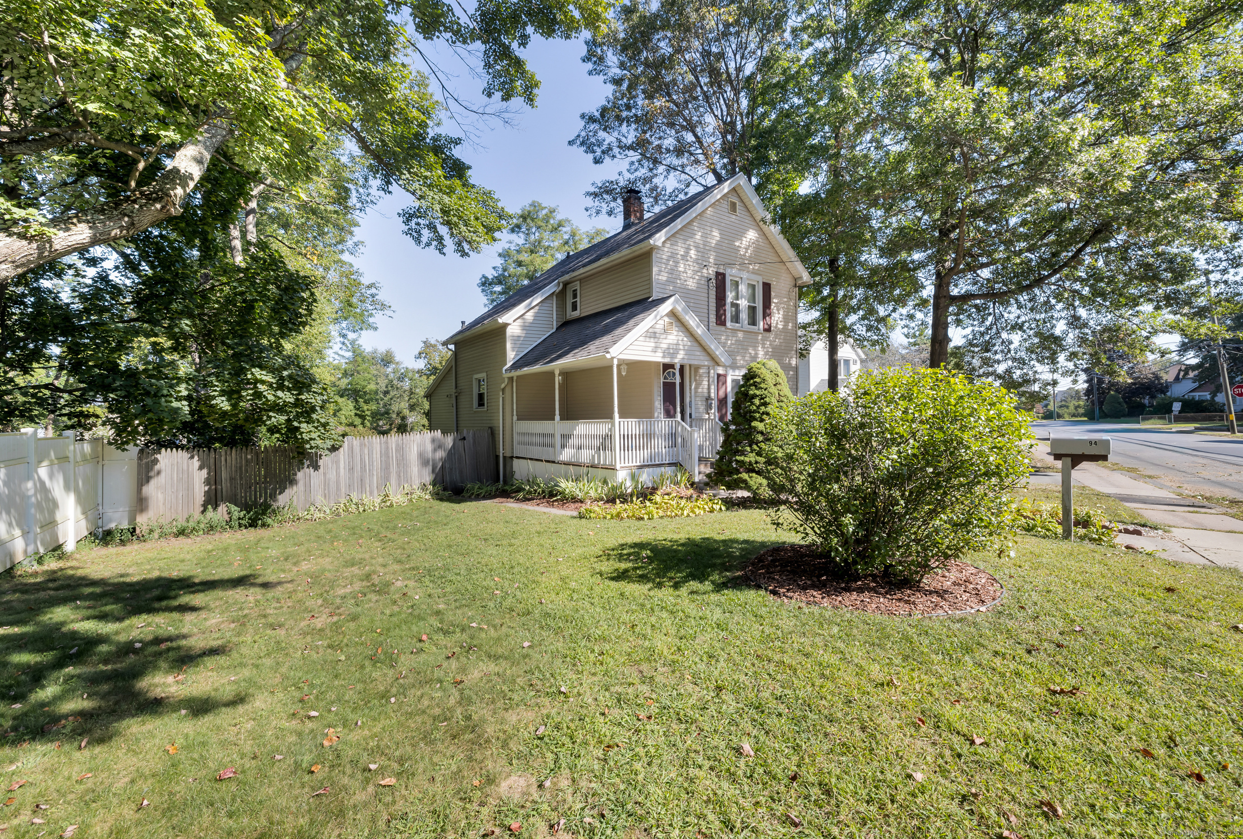 94 Larrabee Street East Hartford CT 06108