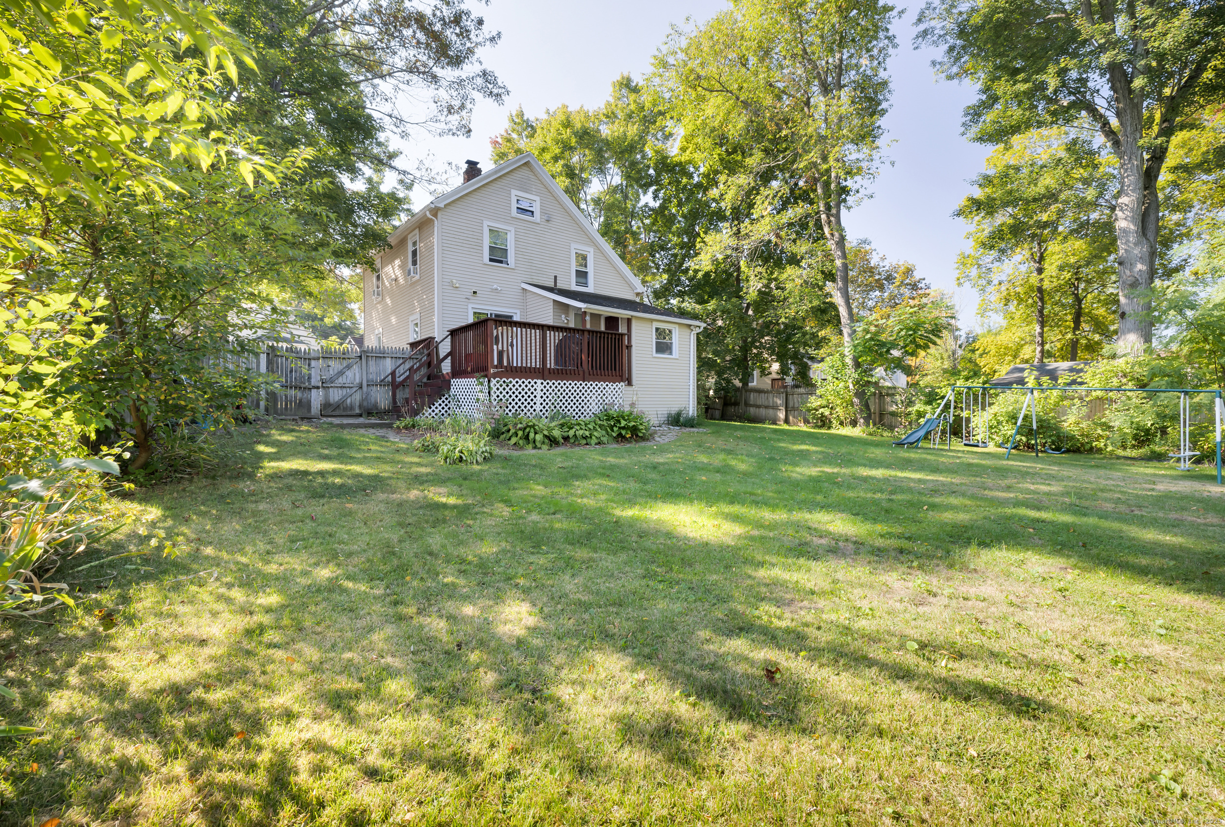 94 Larrabee Street East Hartford CT 06108