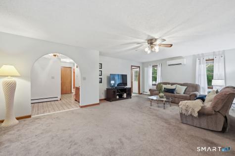 7 Dogwood Drive Ansonia CT 06401