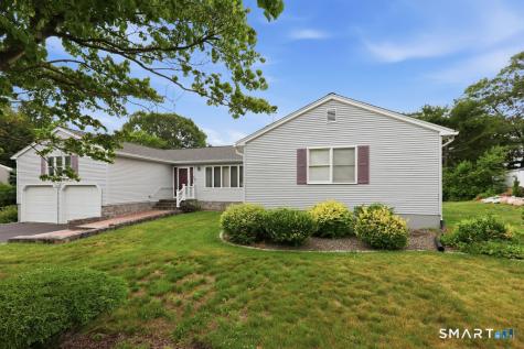 7 Dogwood Drive Ansonia CT 06401