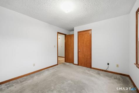 7 Dogwood Drive Ansonia CT 06401
