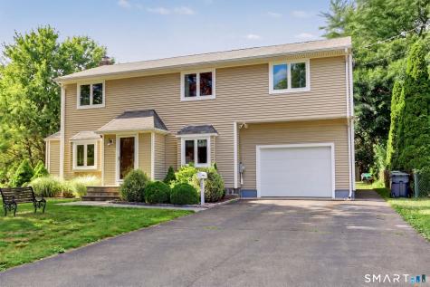 78 Chestnut Hill Road Trumbull CT 06611