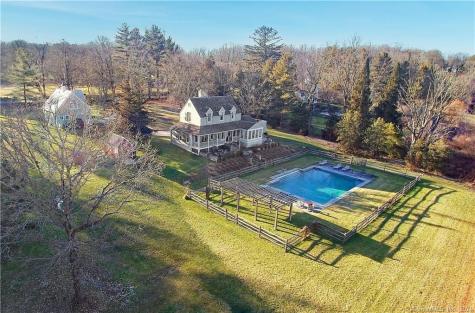 66 Sanfordtown Road Redding CT 06896
