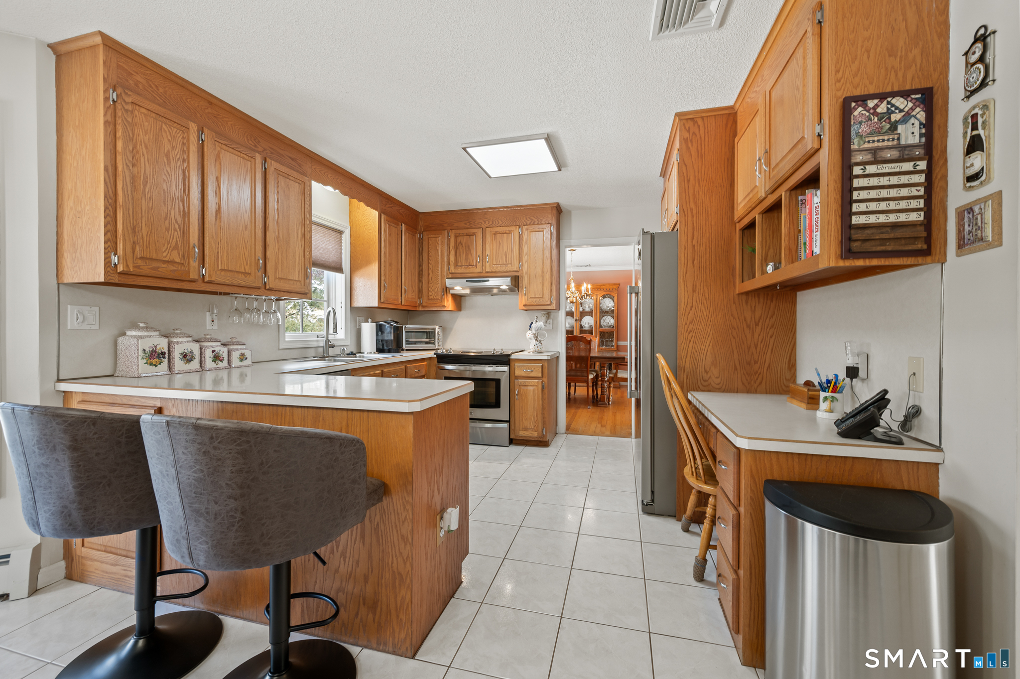 19 Woodside Way Bristol CT 06010