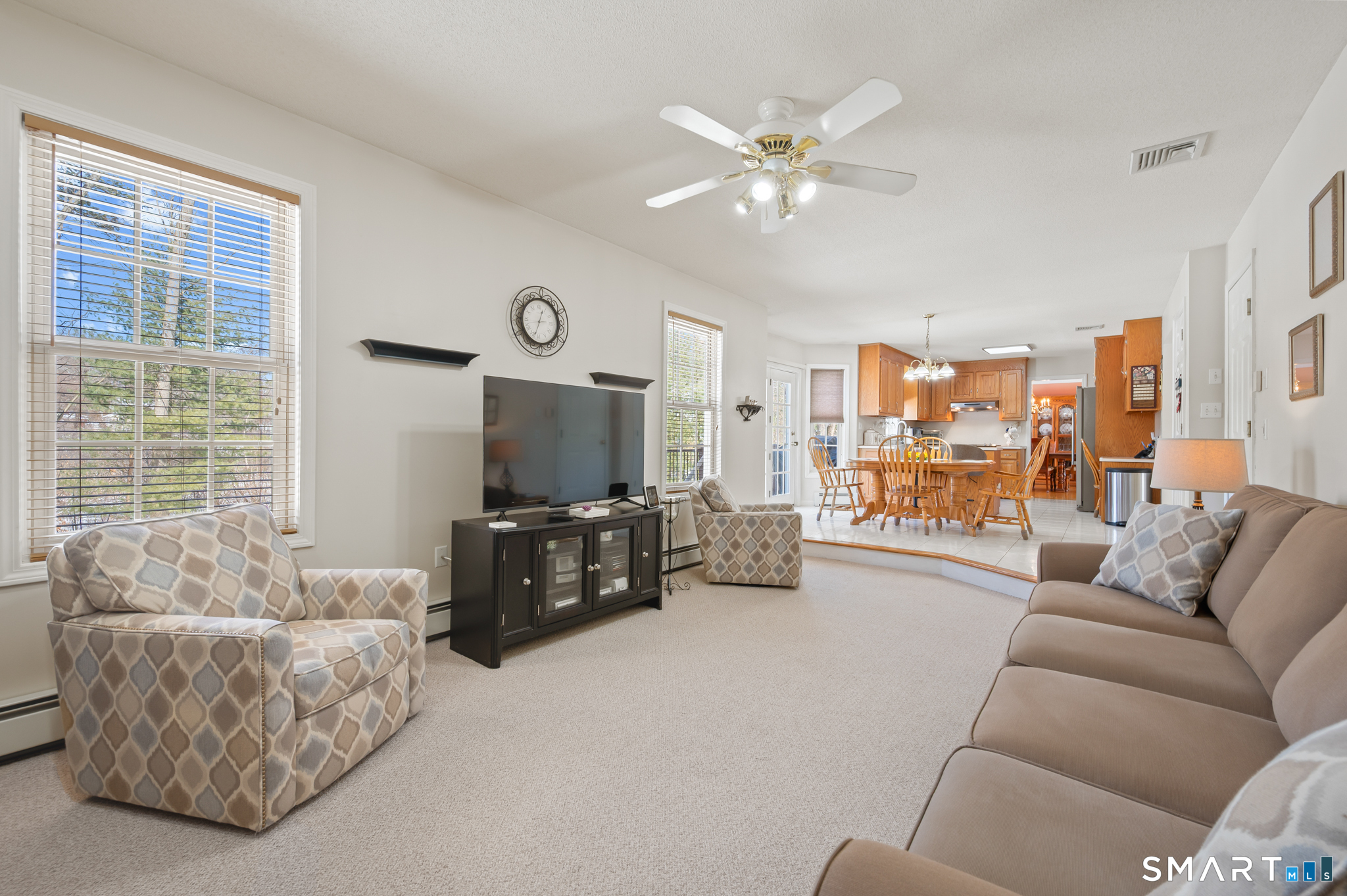 19 Woodside Way Bristol CT 06010