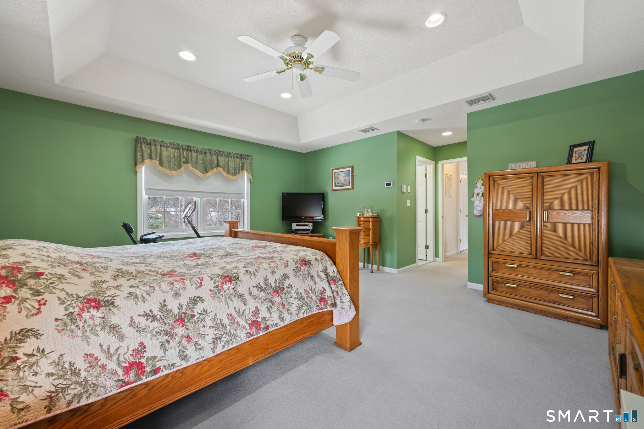 19 Woodside Way Bristol CT 06010