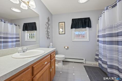 19 Woodside Way Bristol CT 06010