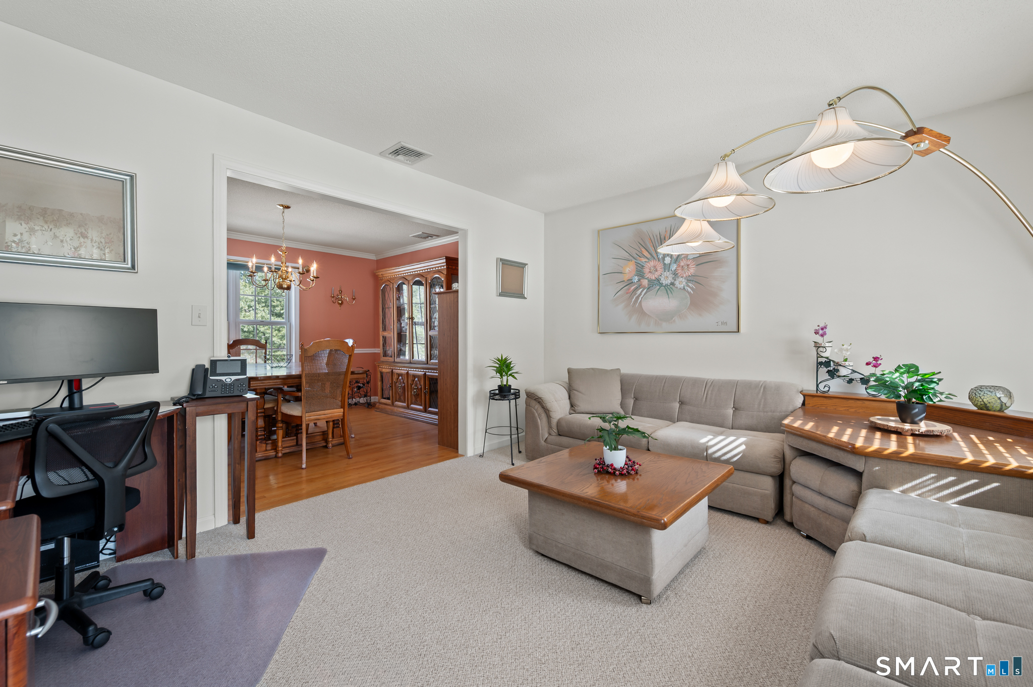 19 Woodside Way Bristol CT 06010