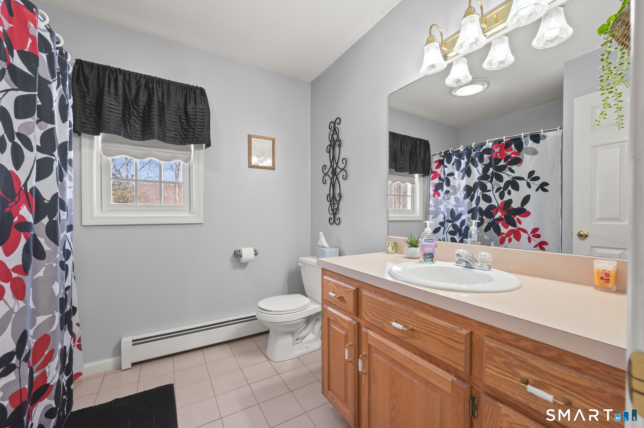 19 Woodside Way Bristol CT 06010