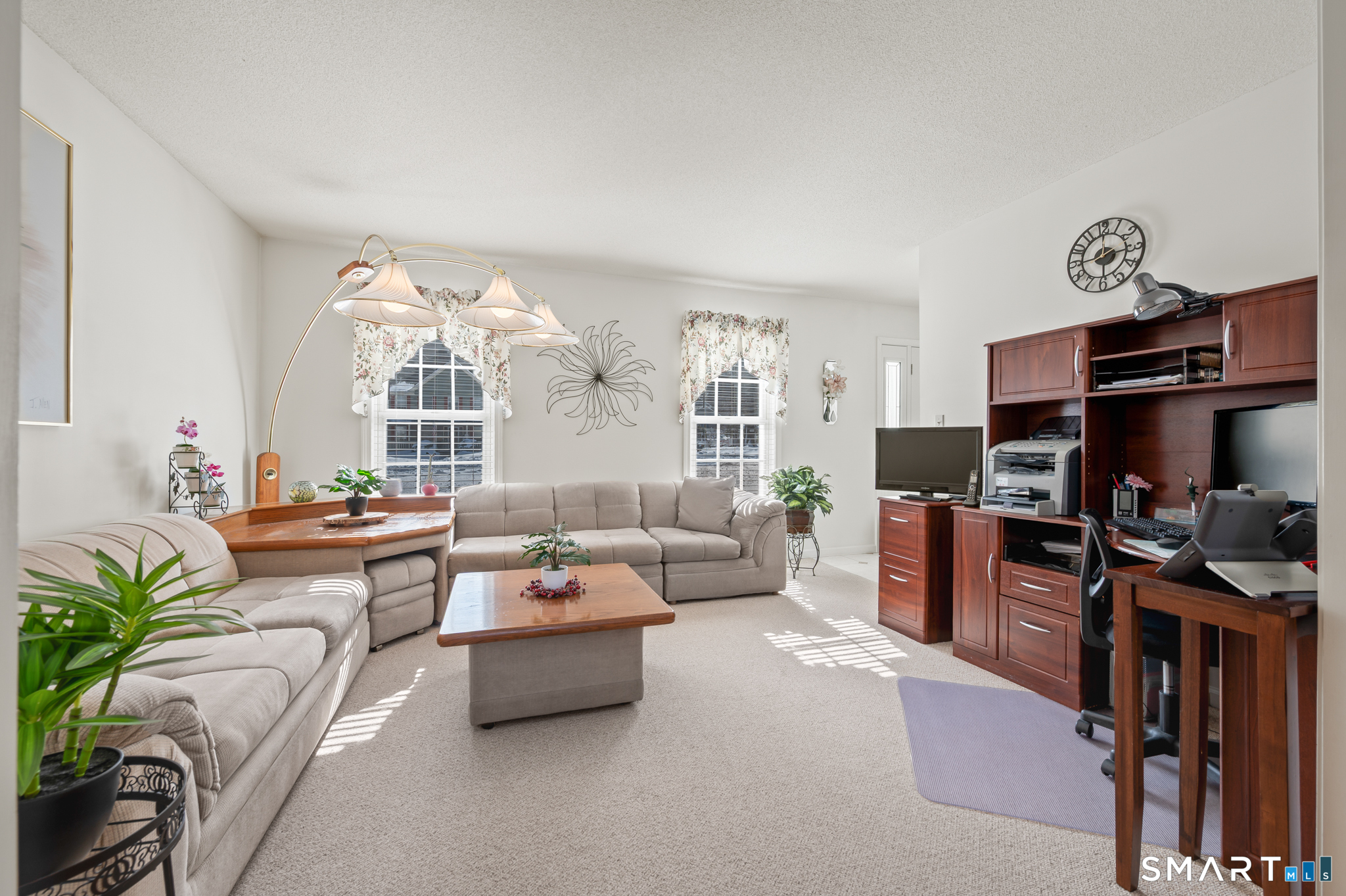 19 Woodside Way Bristol CT 06010