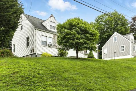 6 Topstone Drive Danbury CT 06810