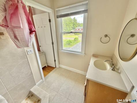 23 Welch Road North Haven CT 06473